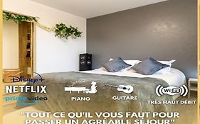 Romantic Room